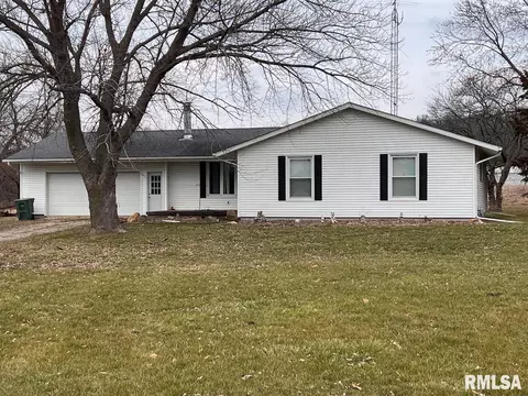 17310 E County Highway 9 Rd, Lewistown, IL 61542