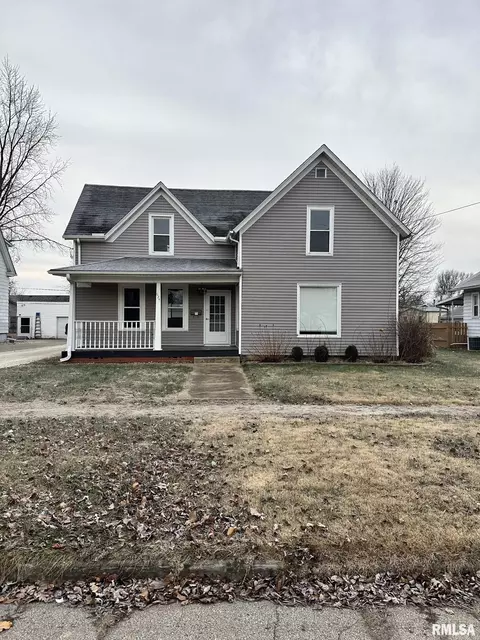 624 Elm St, Canton, IL 61520