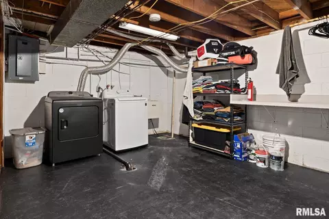 103 E Jefferson St, Washington, IL 61571 photo 26