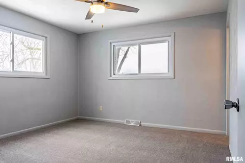 Other - 2511 E Silver Leaf St, Chillicothe, IL 61523 photo 6 of 10