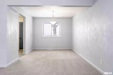 Other - 2511 E Silver Leaf St, Chillicothe, IL 61523 photo 4 of 10