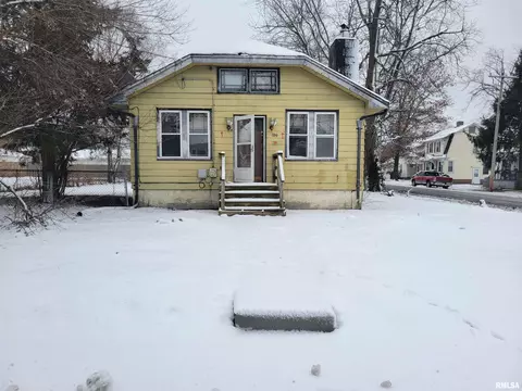 700 E Gift Ave, Peoria, IL 61603