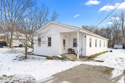 106 Halsey St, North Pekin, IL 61554