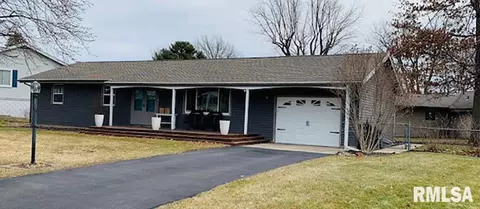 334 N Longbow Dr, Peoria, IL 61604