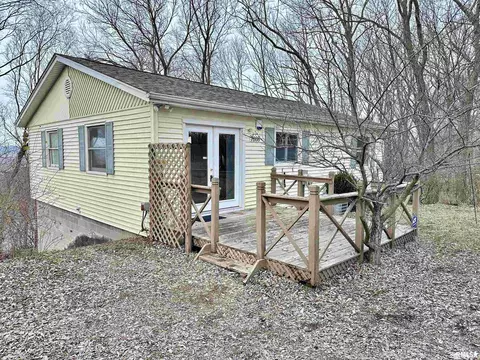 7668 E Manito Rd, Manito, IL 61546 photo 8