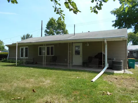 120 S Monroe St, Macomb, IL 61455 photo 11