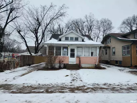 1013 W Gift Ave, Peoria, IL 61604