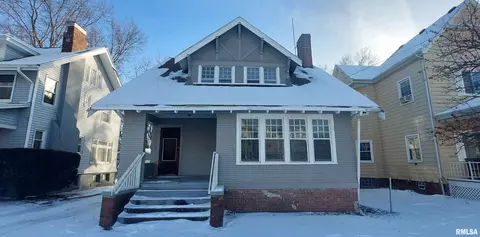 610 W Armstrong Ave, Peoria, IL 61606