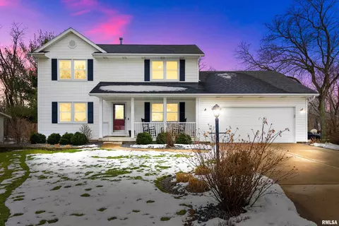 44 Country Ln, East Peoria, IL 61611