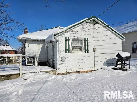 1230 Laurel St, Hamilton, IL 62341 photo 4