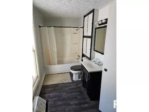 1230 Laurel St, Hamilton, IL 62341 photo 10