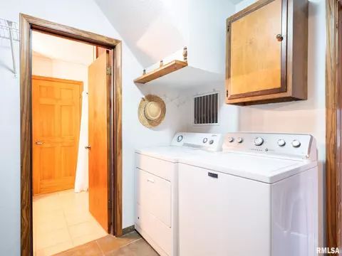 19842 Cedar Bluff Rd, Delavan, IL 61734 photo 37