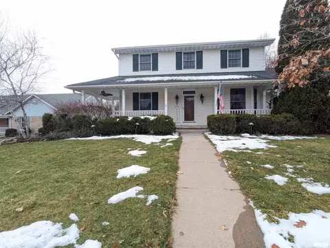 Exterior - 703 S Brookfield Dr, Dunlap, IL 61525 photo 10 of 14