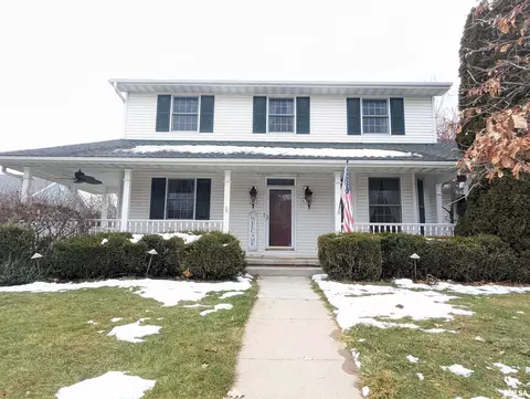 Exterior - 703 S Brookfield Dr, Dunlap, IL 61525 photo 2 of 14