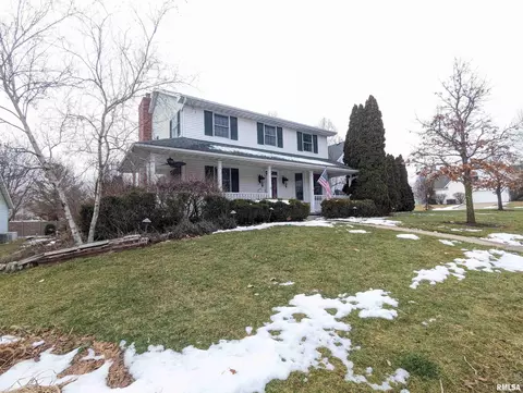 Exterior - 703 S Brookfield Dr, Dunlap, IL 61525 photo 3 of 14
