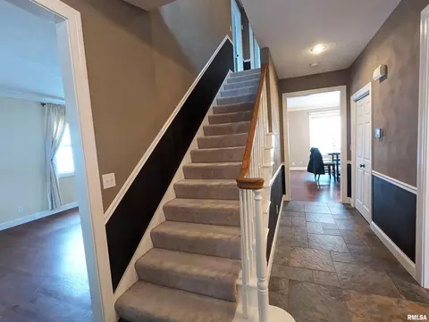 Entry Way - 703 S Brookfield Dr, Dunlap, IL 61525 photo 2 of 6