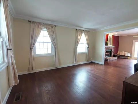 Other - 703 S Brookfield Dr, Dunlap, IL 61525 photo 5 of 21