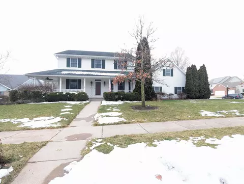 Exterior - 703 S Brookfield Dr, Dunlap, IL 61525 photo 11 of 14