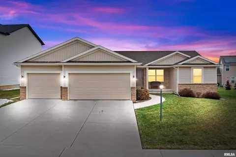 4007 W Penny Ln, Dunlap, IL 61525