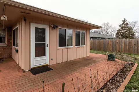 1607 Summit Dr, Pekin, IL 61554 photo 29
