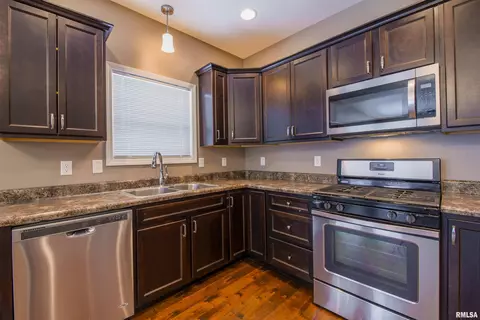 1433 Eagle Ave, Washington, IL 61571 photo 15