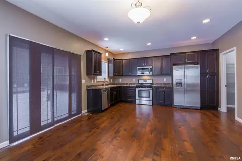 1433 Eagle Ave, Washington, IL 61571 photo 13