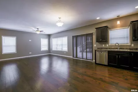 1433 Eagle Ave, Washington, IL 61571 photo 11