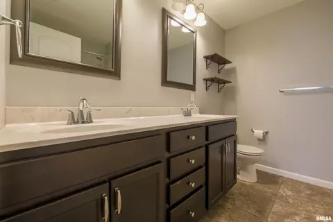 1433 Eagle Ave, Washington, IL 61571 photo 27