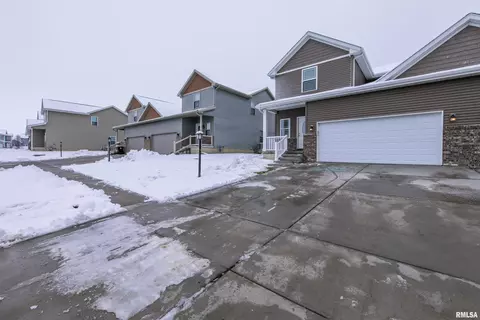 1433 Eagle Ave, Washington, IL 61571 photo 3