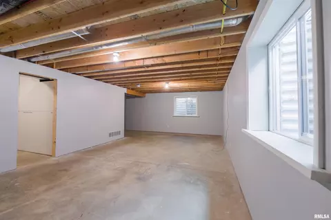 1433 Eagle Ave, Washington, IL 61571 photo 38