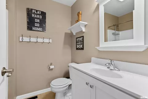 709 S Sara Ct, Dunlap, IL 61525 photo 29