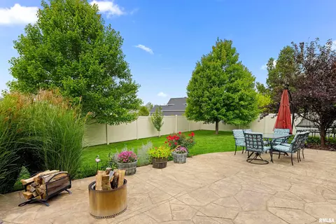 709 S Sara Ct, Dunlap, IL 61525 photo 46