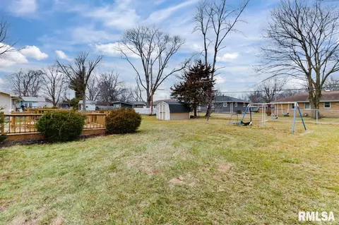 208 Circle Dr, Morton, IL 61550 photo 25