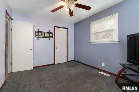 208 Circle Dr, Morton, IL 61550 photo 18