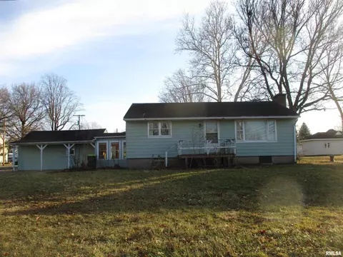 116 E Washington St, Tremont, IL 61568