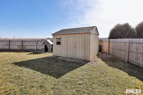 Exterior - 1400 Jadens Way, Washington, IL 61571 photo 13 of 13
