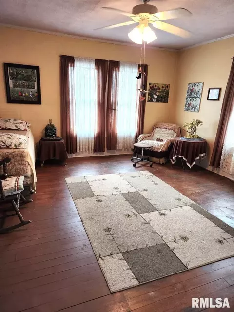 301 E Forrest Hill Ave, Peoria, IL 61603 photo 16