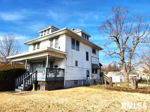 301 E Forrest Hill Ave, Peoria, IL 61603 photo 3