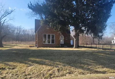 2308 Cole St, East Peoria, IL 61611