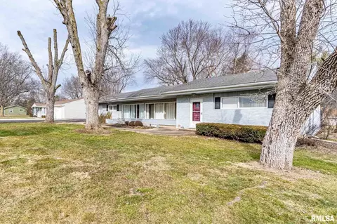 5227 E Lawrence Ave, Chillicothe, IL 61523 photo 2