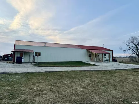 22082 E Brereton Rd, Canton, IL 61520