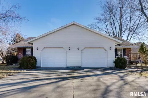 420 S Maple Ave, Minier, IL 61759