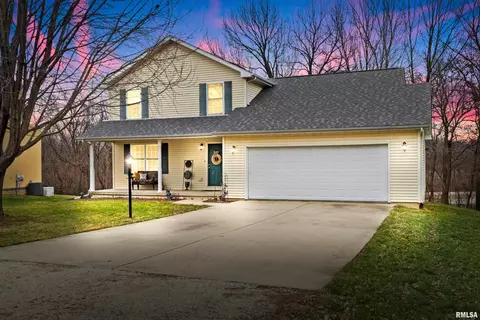 1128 N Country Ln, Peoria, IL 61604