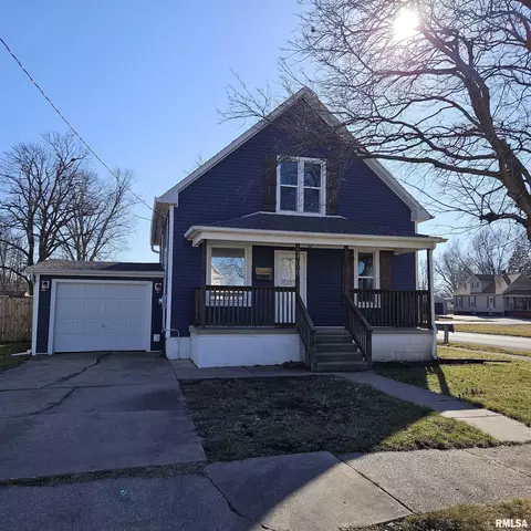 406 E Birch St, Canton, IL 61520 photo 2