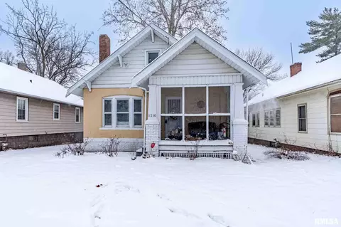 1210 E Willcox Ave, Peoria, IL 61603