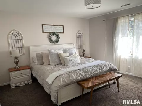 Bedroom - 12965 E 900th St, Macomb, IL 61455 photo 3 of 6