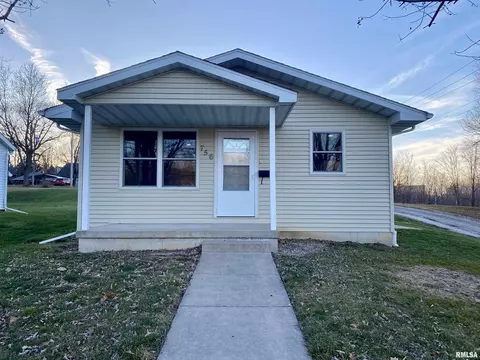 756 N Randolph St, Macomb, IL 61455