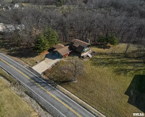 9267 W Lake Camelot Dr, Mapleton, IL 61547