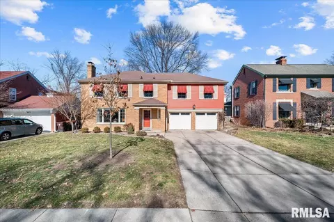 901 W Northcrest Ave, Peoria, IL 61614