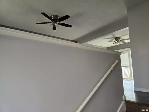 Bedroom - 190 Stonegate Dr, Canton, IL 61520 photo 1 of 8